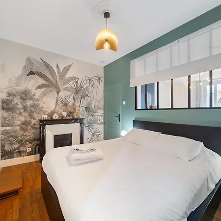 Charme&tranquillité : Jardin De L’arquebuse/gare Apartamento