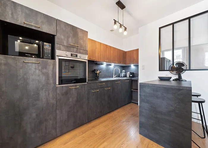 Charme & Tranquillite : Jardin De L'arquebuse/gare Daire *